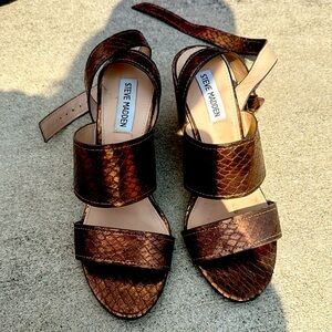 Steve Madden wedges